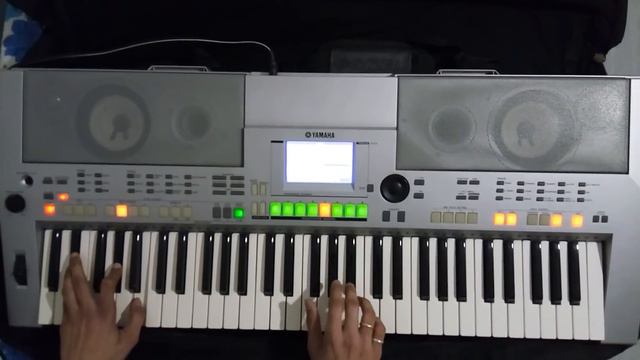 Churaliya hai tumne jo dilko performed on keyboard (Yamaha PSR S500) смотреть онлайн