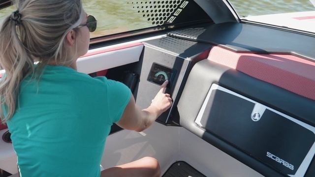 Scarab 285ID Walk-Through смотреть онлайн