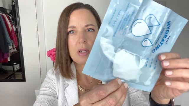 Hydrating Sheet Mask | Mary Kay смотреть онлайн