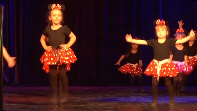 Школа Танцев Движение "Микки Маусы" смотреть онлайн