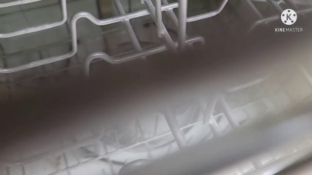 БЕЗ ЛОХА И ЖИЗНЬ СКУЧНА. КУПИЛИ СТАРУЮ МАШИНУ С МЕРТВЫМИ ЖУКАМИ смотреть онлайн