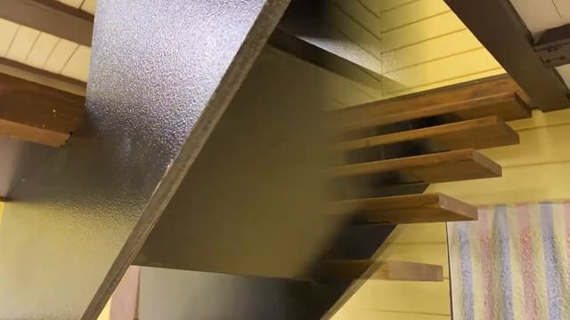 Лестница на заказ - металлокаркас ступени лиственница. смотреть онлайн