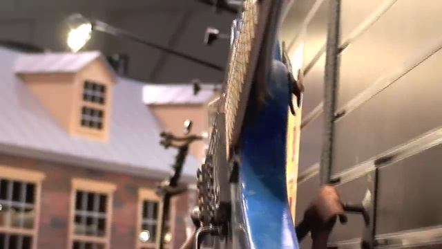 Pantera Dimebag Darrell's Original DEAN guitars. Dean Guitars booth NAMM Show 2009. HD Video смотреть онлайн