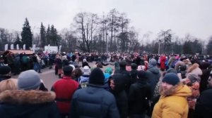 X2Download.com-Флешмоб на Масленицу (Москва)-(720p)