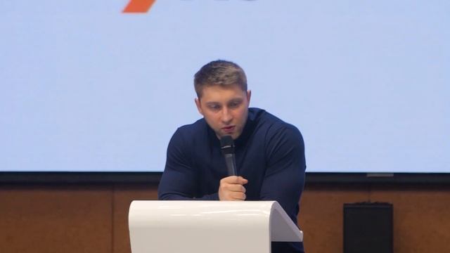 Как скрестить аплифт деревья и RL для рекомендашки – Валерий Бабушкин смотреть онлайн