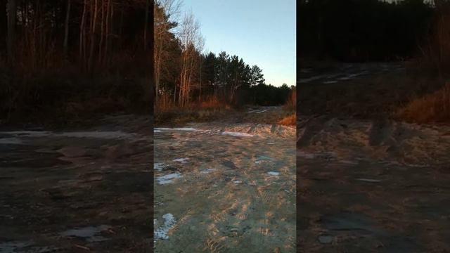 Смотрите как замёрзло озеро! смотреть онлайн
