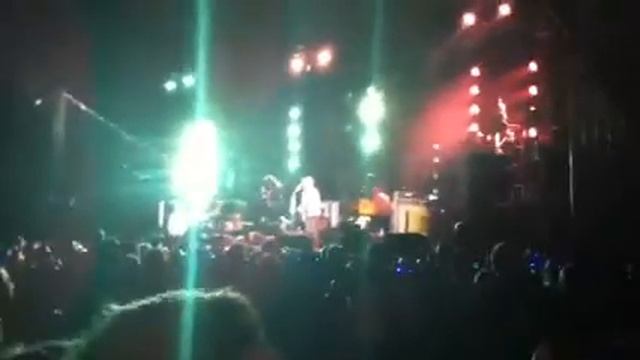 The Black Keys - Oracle - Treasure Island - 9/25/13 смотреть онлайн