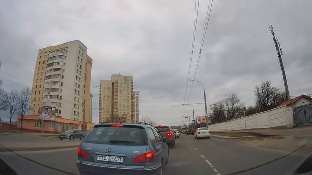 03.04.2023. Водятел на корче 3164 ВХ-7 считает, что ему все должны смотреть онлайн