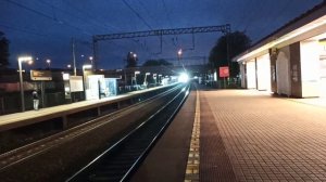 Двухэтажный аэроэкспресс из Шереметьево пролетел станцию D1 Водники МЦД|Московсикй транспорт