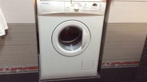 Стиральная машинка поломалась? Electrolux EWS 1046