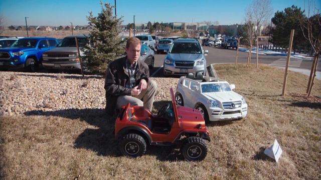 H.M. Brown & Associates Showdown - Jeep Wrangler vs. Mercedes GL 450 смотреть онлайн