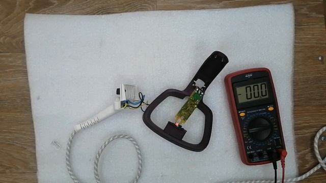 Как проверить автоотключение утюга на работоспособность | Ремонт утюга в Кудрово смотреть онлайн