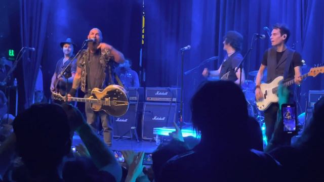 Tim Armstrong "Olympia WA." Howie Pyro Forever, El Rey Theatre, Los Angeles, 9.25.22 смотреть онлайн