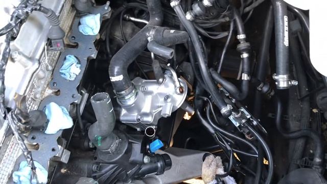 Oil Cooler, Oil Filter Housing/Adapter on Audi B6 A4 1.8t Quattro смотреть онлайн
