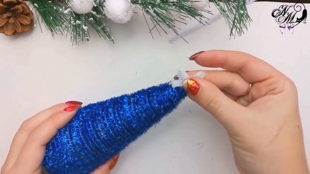 4 ИДЕИ?НОВОГОДНИЕ ПОДЕЛКИ ИЗ СИНЕЛЬНОЙ ПРОВОЛОКИ #nataliamazerkanzashi смотреть онлайн