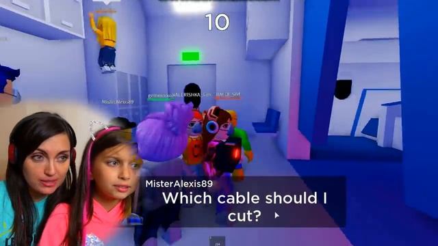 СЕКРЕТ ЛАГЕРЯ 4 БАЛДИ стал МОНСТРОМ и богатая школьница выживает в roblox camping с scp от валеришк смотреть онлайн