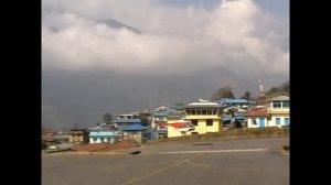 Аэропорт Луклы. Взлёты и приземления