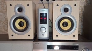 Pro колонки о Pro 1 от Microlab ))) Пример звучания активных колонок 2.0 Microlab Pro 1 !!!