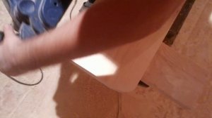 Скругление углов на ступенях у деревянной лестницы