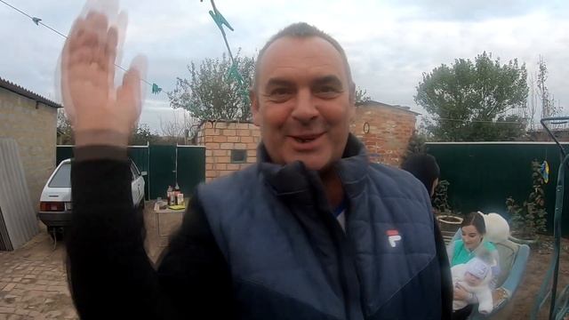 ПИКНИК С ВИТАЛИЙ ЗЕЛЕНЫЙ смотреть онлайн