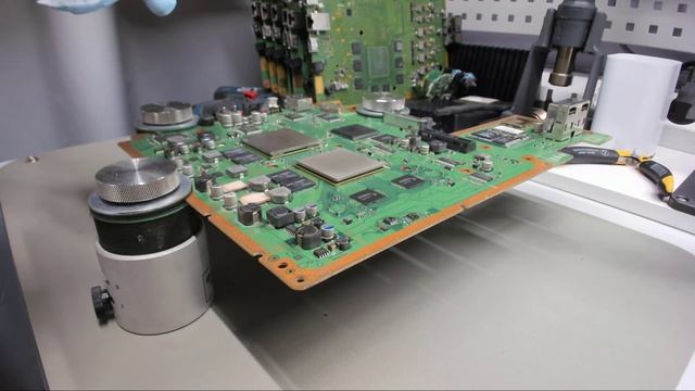 PLAYSTATION 3 возвращаем старушку к ЖИЗНИ (ШУМИТ как САМОЛЁТ) смотреть онлайн