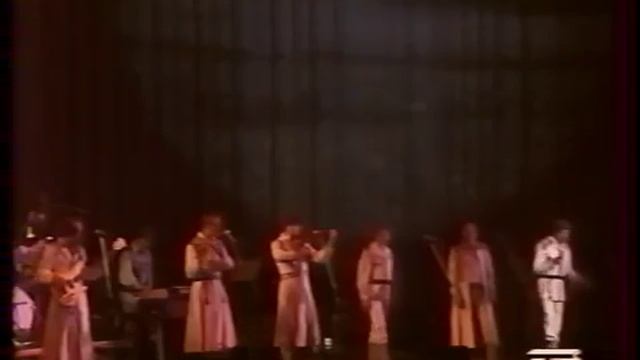 Песьняры - Мой родны кут (словы Якуба Коласа) (live) смотреть онлайн