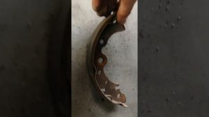 Замена задних барабанов и колодок Nissan bluebird sylphy