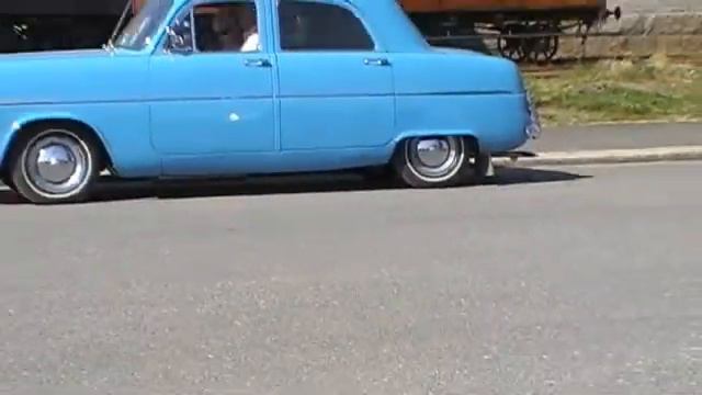 Gammal Motorcykel + Ford Zephyr Six i Nora 25 April 2011 смотреть онлайн