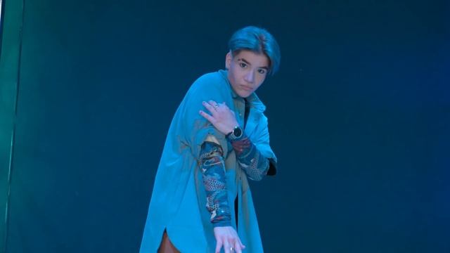 Педагоги «Тэ-Кари» - K-pop [Dora Moiseykina] смотреть онлайн