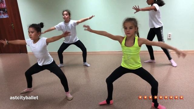 #astcityballet : The Technobiont Contemporary D’ance rehearsal смотреть онлайн