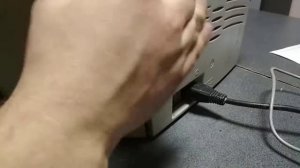 Принтер HP 1200 захватывает по несколько листов