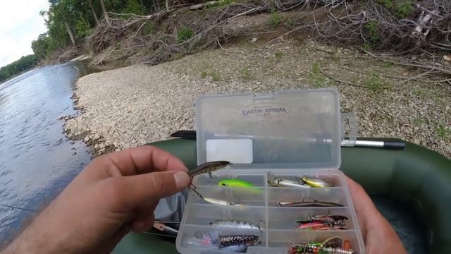 СПЛАВЛЯЮСЬ по реке УССУРИ🛶🏞🎣 ловлю на ультралайт таймешат🎣 смотреть онлайн