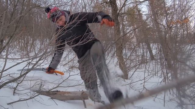 How to SURVIVE a FRIGID WINTER NIGHT in a CAVE | CAVE SURVIVAL | NIGHT SCREAMS FROM THE FOREST смотреть онлайн