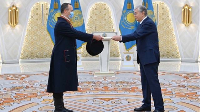ВНИМАНИЕ! ТОКАЕВ СДЕЛАЛ ВАЖНОЕ ЗАЯВЛЕНИЕ. ЧТО ЖДЕТ КАЗАХСТАН? смотреть онлайн