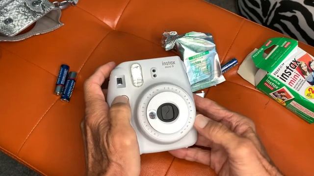 How To Use The Instax Mini 9 Instamatic Polaroid Camera