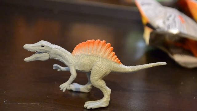 Parents and Collectors Guide to Jurassic World Mini Action Dino Wave 3 codes! смотреть онлайн