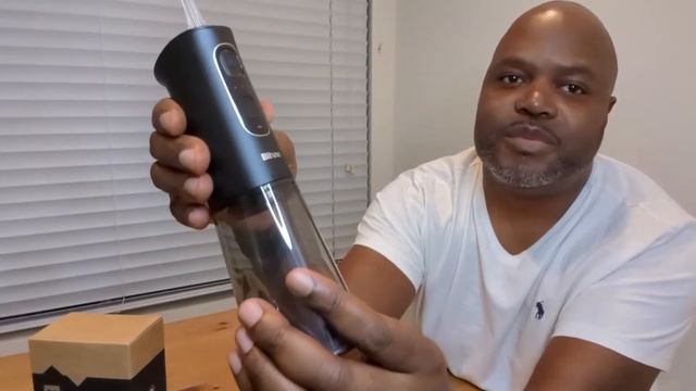 Bitvae Water Flosser Professional for Teeth , Portable 300ML Water Teeth Cleaner Picks Review смотреть онлайн
