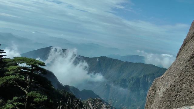 ПРОГУЛКА ВЫШЕ ОБЛАКОВ. КИТАЙ. ГОРЫ ХУАНШАНЬ. ПУТЕШЕСТВИЯ ПО КИТАЮ. HUANGSHAN. смотреть онлайн