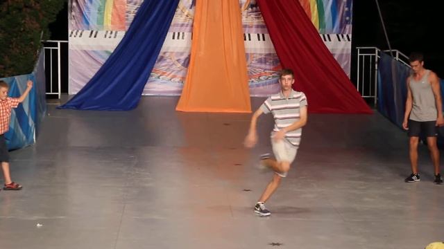 Хип-хоп фестиваль Брейк Данс 1 смотреть онлайн