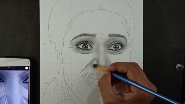 Drawing Daya with Brustro Fine Art Graphite Pencils (Set of 12) смотреть онлайн