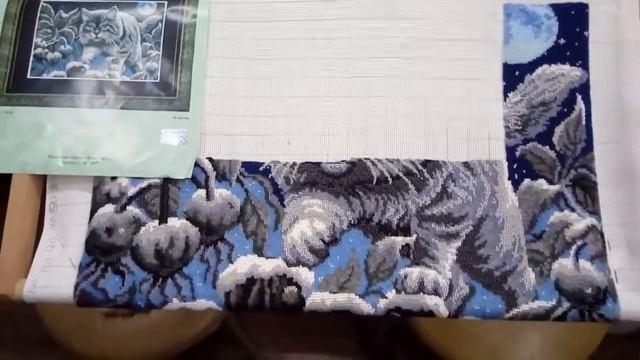 Лунный кот Золотые ручки вышивка бисером