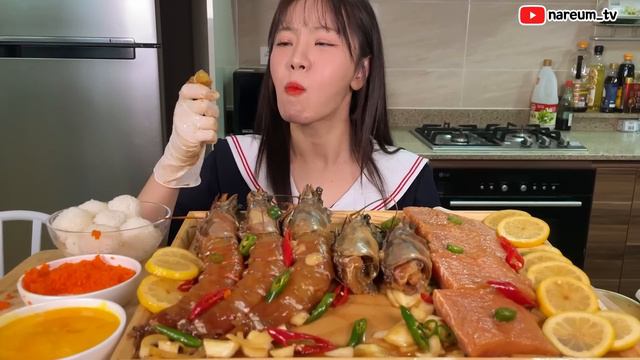 새벽에 배고파서 40cm 킹타이거 간장 새우장 + 연어장 3kg 20만원치 먹방🔥 밥도둑 스페셜ㅣSoy Sauce Giant Shrimp & Salmon MUKBANGㅣASMR смотреть онлайн