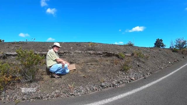 A virtual walk through Kīlauea Volcano’s summit history: Part 3 смотреть онлайн
