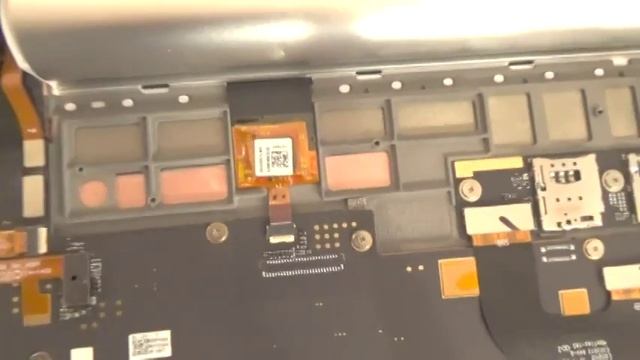 Lenovo YOGA Tablet 2-830L 裏フタあけてみました。 смотреть онлайн