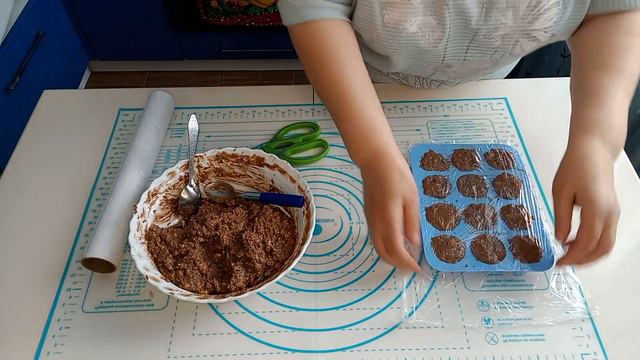 Мини пирожные без выпечки!!! 🧁Съедаются за 5 минут, как семечки!😋👍 смотреть онлайн