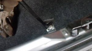 Кто придумал запаску на Peugeot 206??!