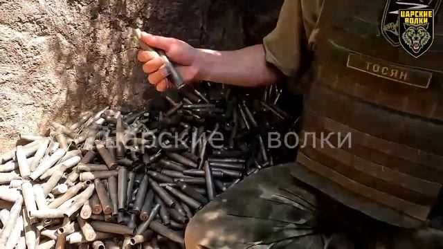 Пулеметчик Утёса с позывным «Тосян» из нашего добровольческого отряда БАРС-1 смотреть онлайн