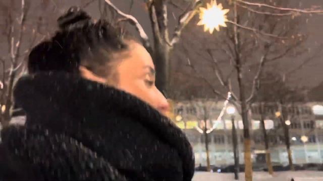 Вышли на прогулку по Новой Голландии. Попали на ГИПНОТИЧЕСКИЙ ВИДЕО - АРТ. смотреть онлайн