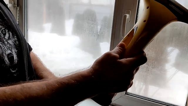 Стеклоочистители ручные Bosch и Karcher смотреть онлайн