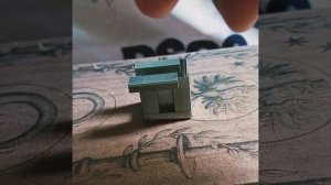 Куб из скоб для степлера